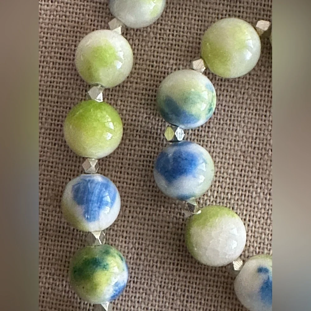 18-1/2 inch Persian Chalcedony bead necklace NWOT - Picture 6 of 10